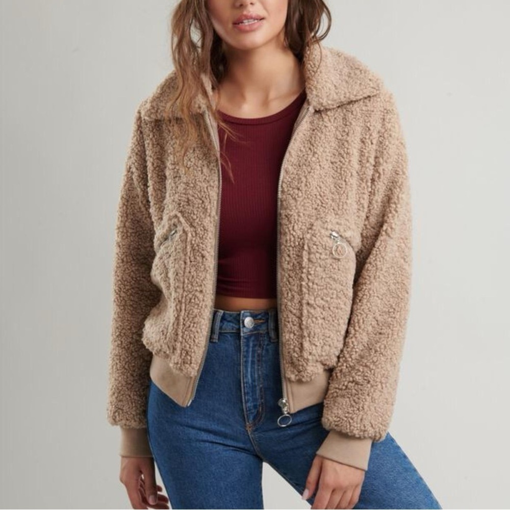 GARAGE beige‎ bomber style teddy coat size MEDIUM